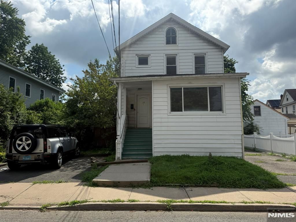 LITTLE FERRY Home, NJ Real Estate Listing